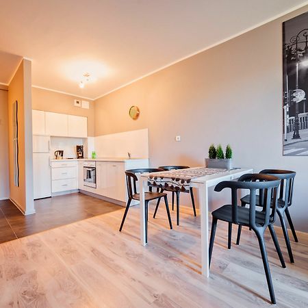 E-Apartamenty Koscielna 30 Poznań Esterno foto